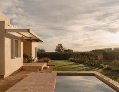 Miniatura: Zaczęli budowę po żniwach i zrobili coś...